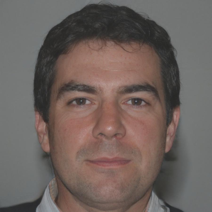 Dr. Michael Weber, Programmleiter für kollaboratives Finanzlernen